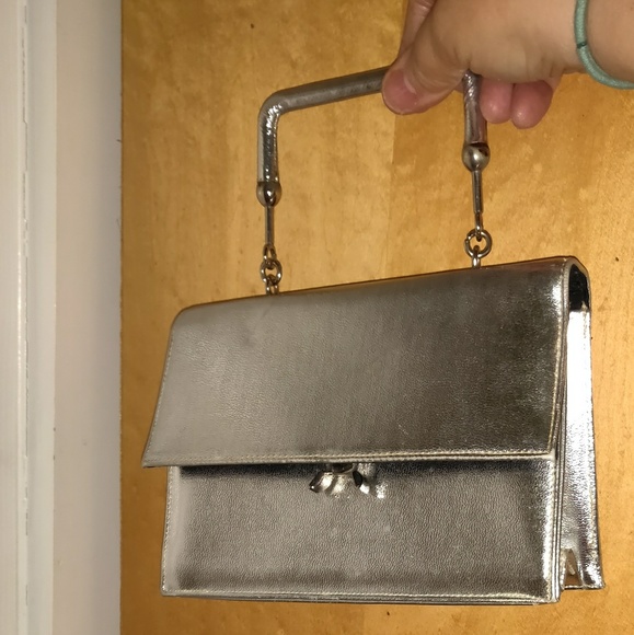 Meyers Handbags - 📚 Meyers VTG Metallic Clutch bag w/ Handle